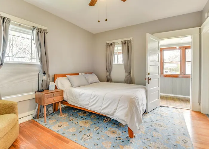 Cozy Near Southern Illinois Attractions! *